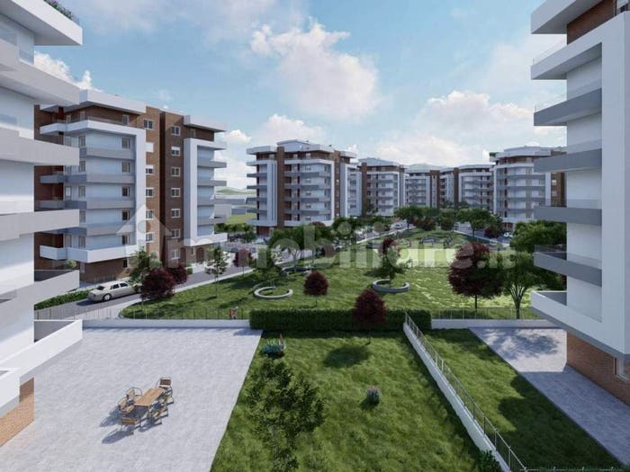 Appartamento trilocale in vendita in Via delle Calle, Collefiorito, Guidonia Montecelio