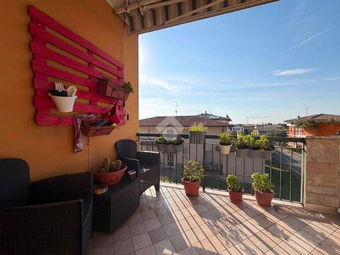 Appartamento trilocale in vendita in via montegrappa, Centro, Castrezzato