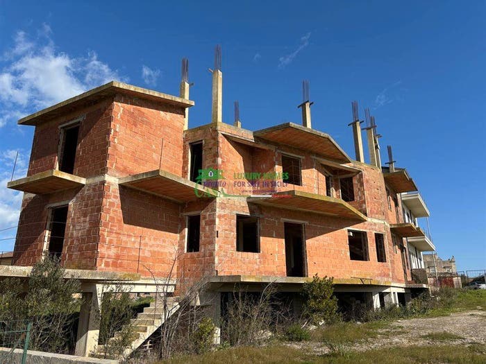 Appartamento con 6 locali in vendita in Via Calanchi, Campanella Gianforma, Modica