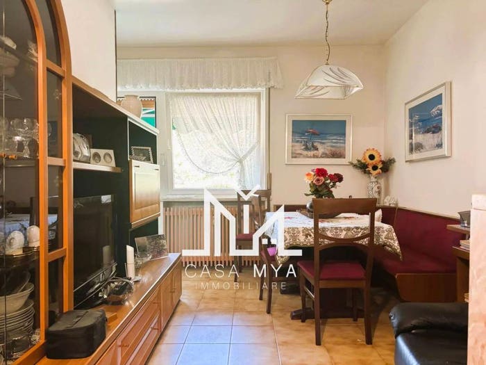 Appartamento trilocale in vendita in Oltrisarco Aslago, Bolzano