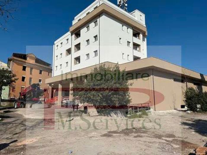 Appartamento con 6 locali in vendita in Via Maria, Madonna Della Neve, Frosinone