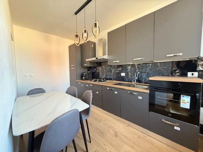 Appartamento quadrilocale in vendita in Cristo, Alessandria