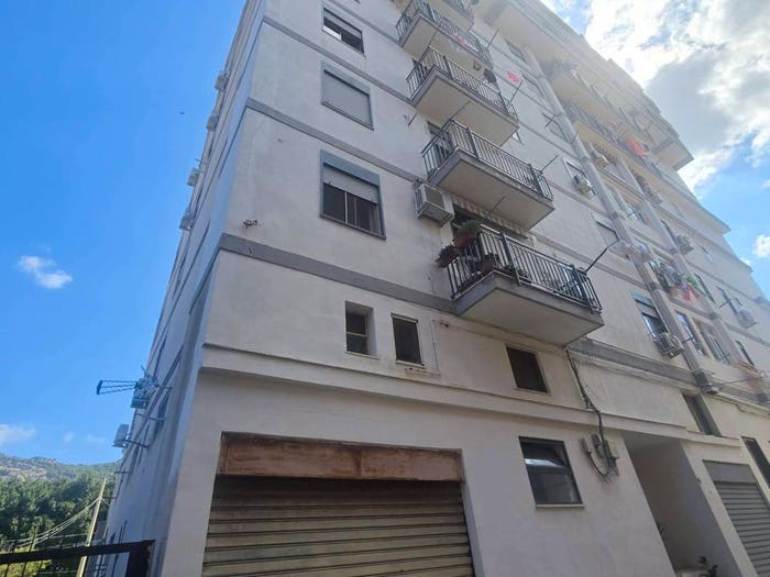 Appartamento trilocale in vendita in Via Generale Francesco Friscia, Pallavicino Villaggio Ruffini, Palermo