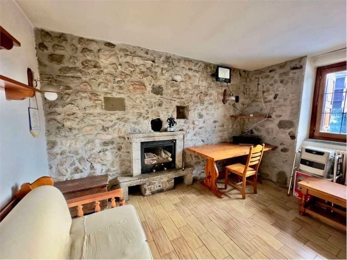 Casa con 6 locali in vendita in via ai monti, Concenedo, Barzio
