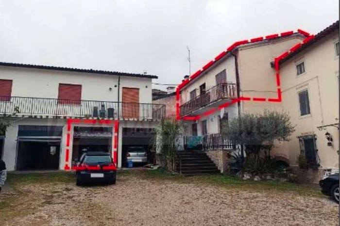 Appartamento quadrilocale in vendita in Via Costa, Centro, Arzignano