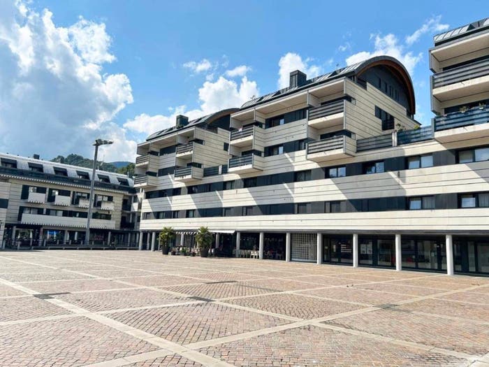Appartamento bilocale in vendita in Piazza Manzù, Centro, Clusone