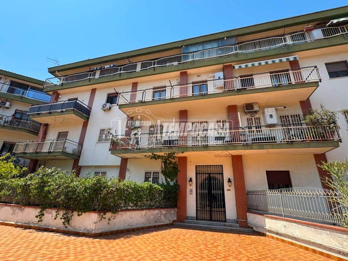 Appartamento con 6 locali in vendita in Viale Michelangelo, Uditore Leonardo Da Vinci Alta, Palermo