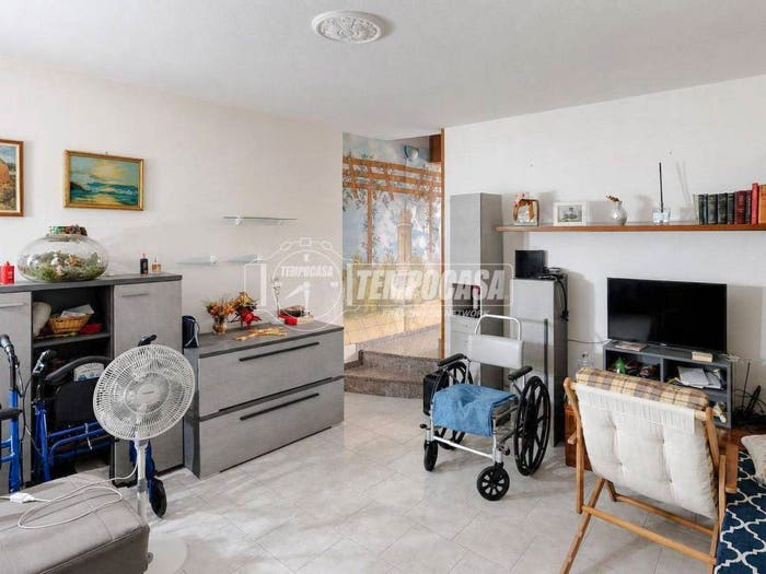 Appartamento trilocale in vendita in Via Alessandro Manzoni, Centro, Paullo