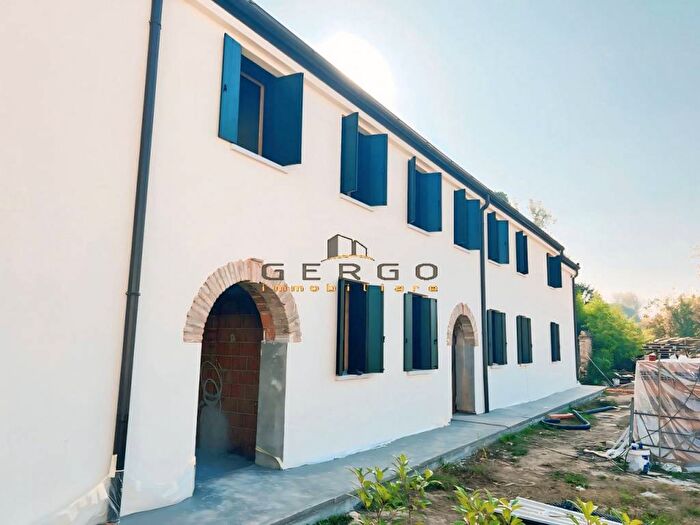 Casa con 5 locali in vendita in via marconi, Mandriola, Albignasego