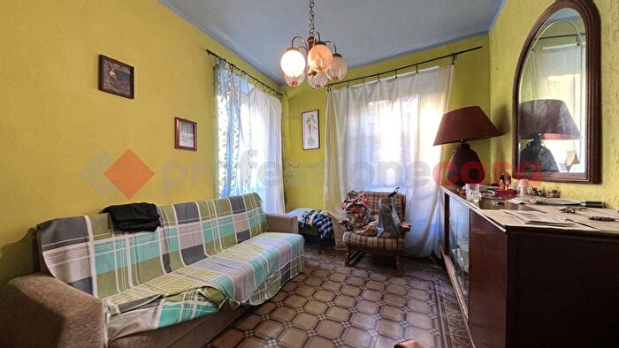 Casa con 6 locali in vendita in Via del Forte, Coreglia Antelminelli
