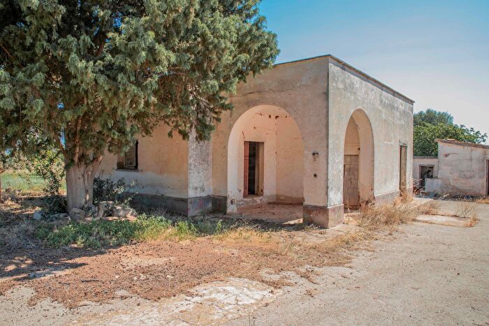 Casa bilocale in vendita in Contrada San Francesco, Carovigno