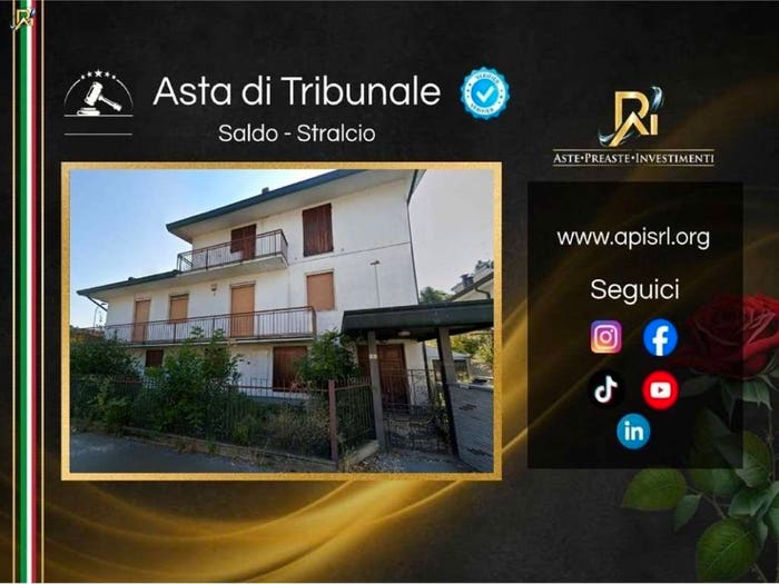 Casa quadrilocale in vendita in Via Oldrini, Centro, Dovera