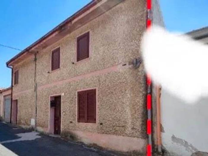 Casa con 6 locali in vendita in Via Xx Settembre SNC, Borore