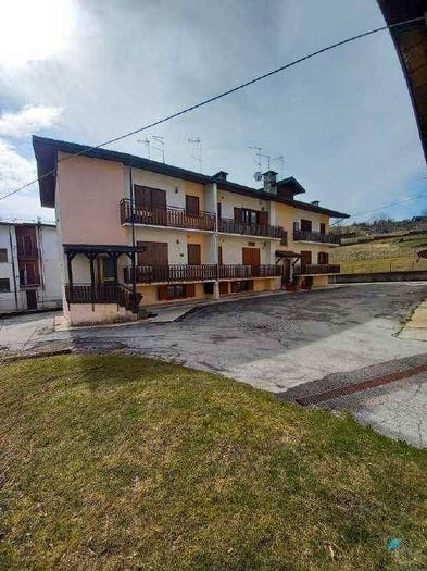 Appartamento trilocale in vendita in Localita' Treschè Conca In Via Belmonte, Tresché Conca, Roana