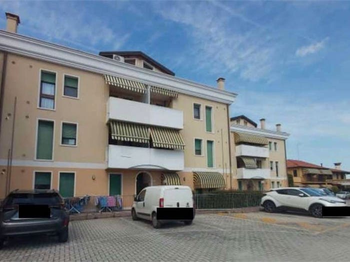 Appartamento trilocale in vendita in Via cesare battisti, Centro, Paese
