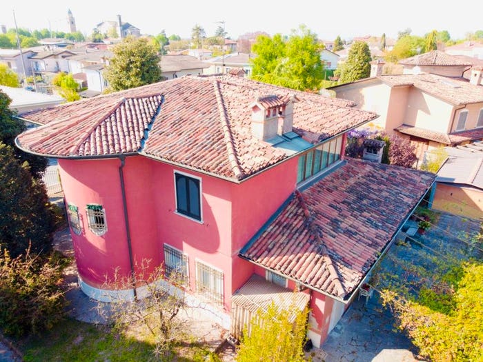 Casa con 5 locali in vendita in VIAALDO MORO, Centro, Calvisano