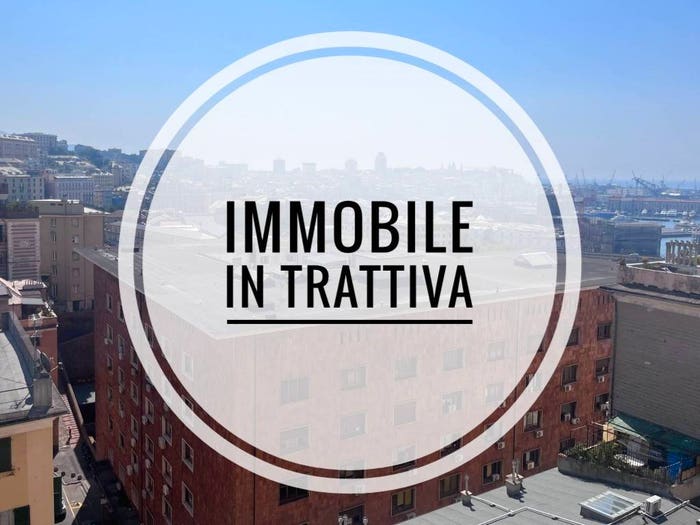 Appartamento quadrilocale in vendita in Salita San Rocco, Lagaccio, Genova