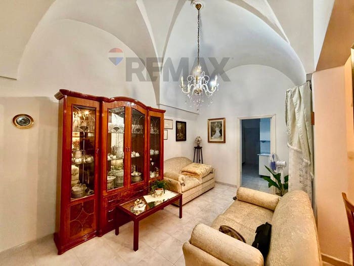 Casa quadrilocale in vendita in Novoli