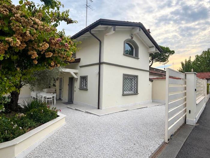 Casa trilocale in vendita in Via Vittorio Veneto, Centro, Forte dei Marmi