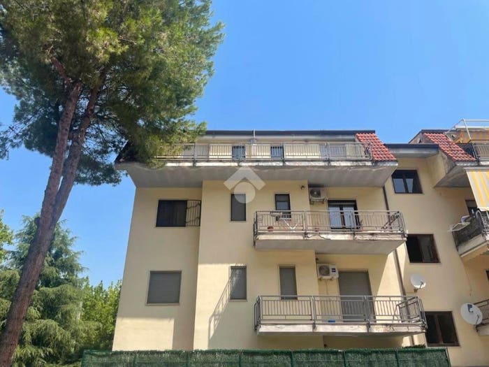 Appartamento trilocale in vendita in Via Ciardelli, Santa Colomba, Benevento