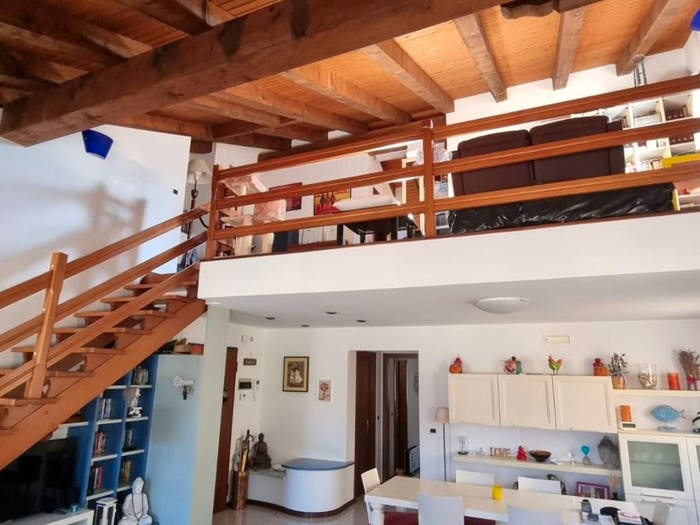 Appartamento con 6 locali in vendita in Via Sottopovolo, Centro, Latisana