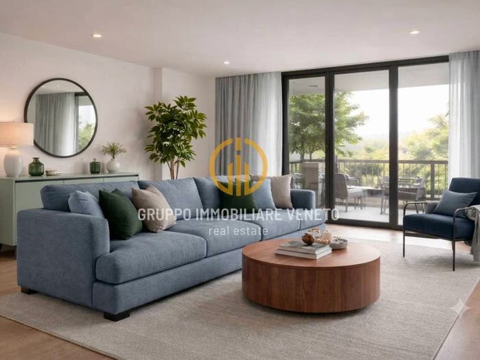 Appartamento con 5 locali in vendita in Via Giacomo Matteotti, Centro, Montebelluna