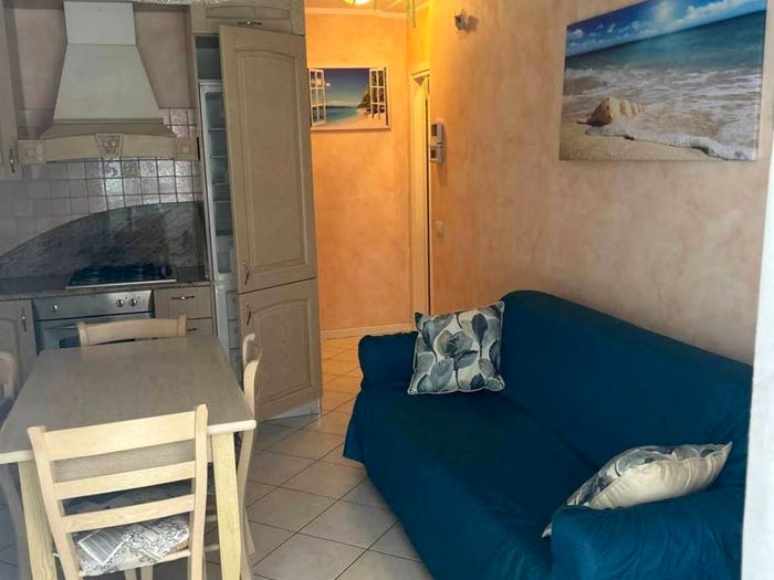 Appartamento trilocale in vendita in Via Fiume, Lido Est, Jesolo