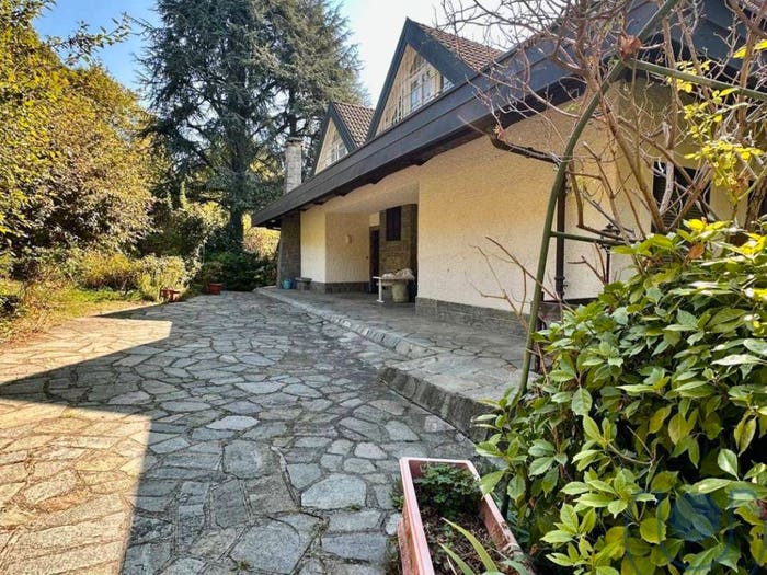 Casa con 6 locali in vendita in Strada Eremo, Pecetto Torinese