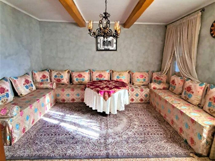 Casa con 6 locali in vendita in Via Enrico Fermi, Luzzara