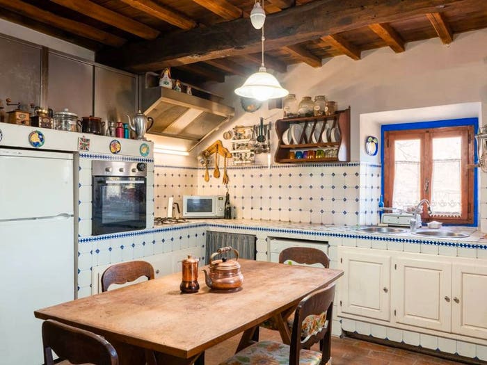 Casa con 6 locali in vendita in Barberino di Mugello