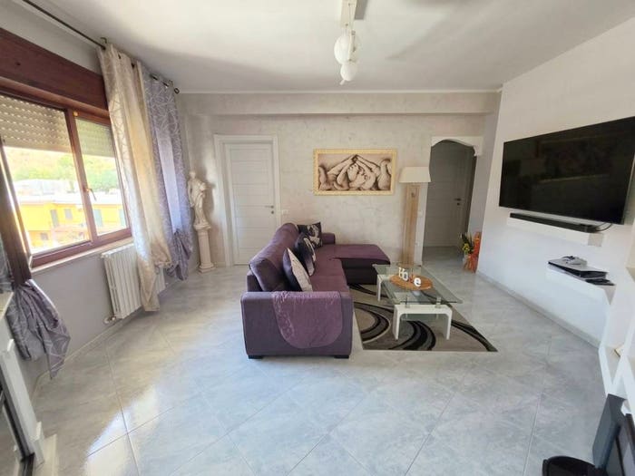 Appartamento trilocale in vendita in Viale Brutium, Sala, Catanzaro