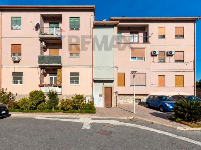 Appartamento trilocale in vendita in Quartu, Quartu Sant'Elena