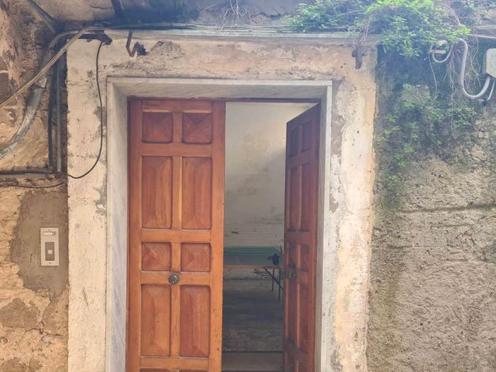 Appartamento con 6 locali in vendita in Via Municipio, Grottola, Marzano Appio