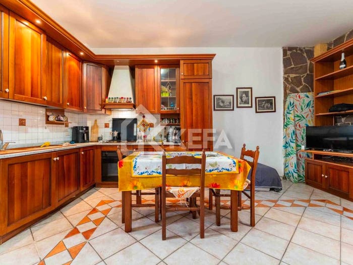 Casa quadrilocale in vendita in via Maria Grazia Deledda, Lascari