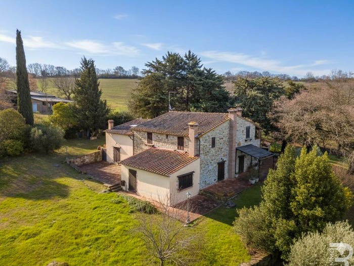 Casa con 6 locali in vendita in Via Provinciale, Manciano