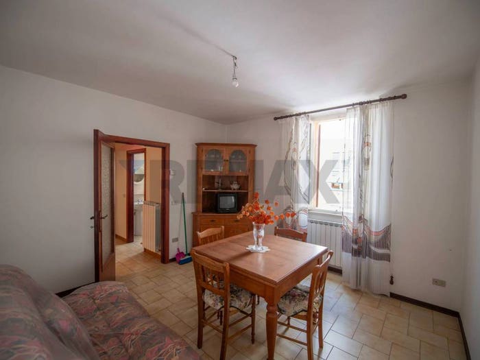 Casa con 6 locali in vendita in Corso Mazzini, Centro, Arcevia