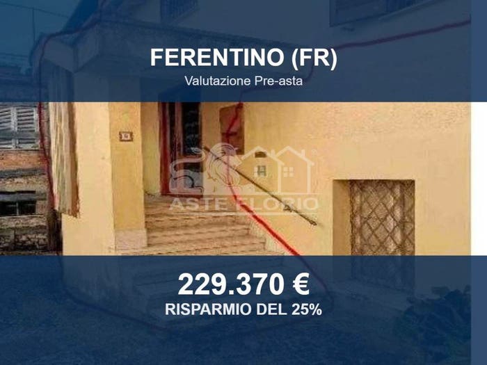 Appartamento trilocale in vendita in Via Regina Margherita, Centro, Ferentino