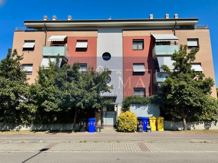 Appartamento quadrilocale in vendita in Via Canterbury, Vicofertile, Parma