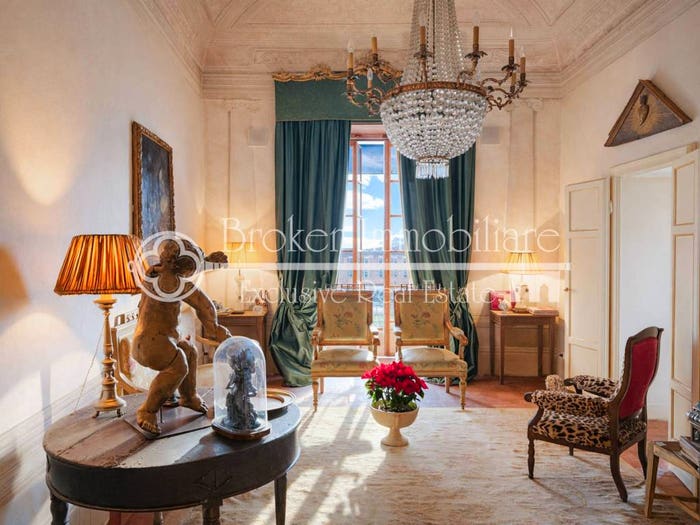 Appartamento con 6 locali in vendita in San Francesco, Pisa
