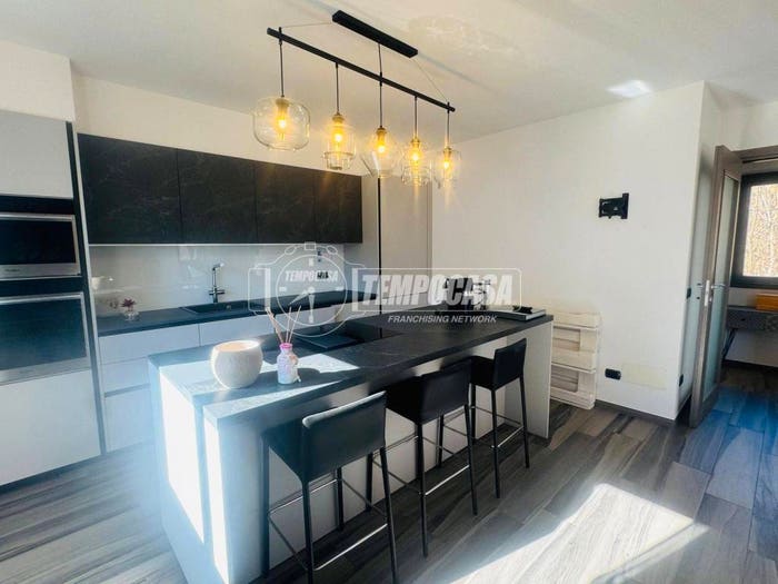 Casa quadrilocale in vendita in Strada Provinciale, Pellio Intelvi, Alta Valle Intelvi