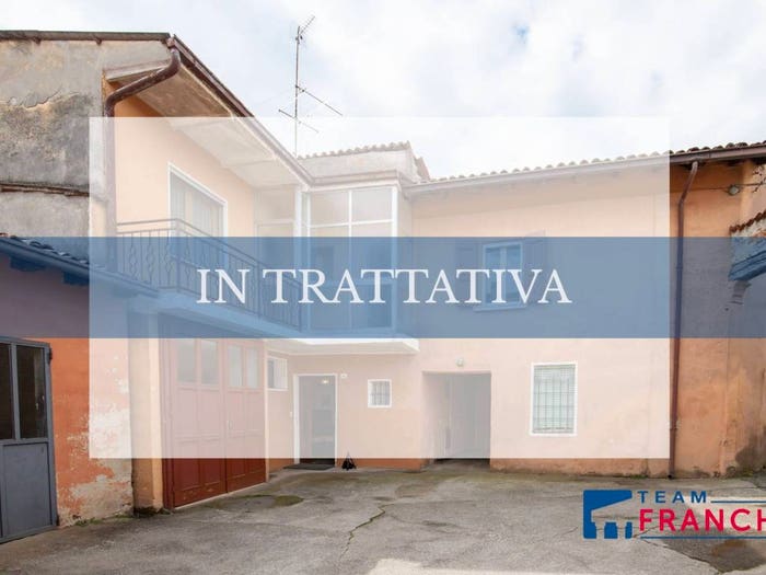 Casa quadrilocale in vendita in Vicolo Monte Nero, Centro, Verolavecchia