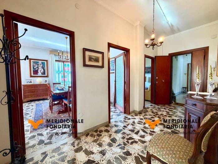 Appartamento con 6 locali in vendita in Via Don Luigi Sturzo, Ariosto, Lecce