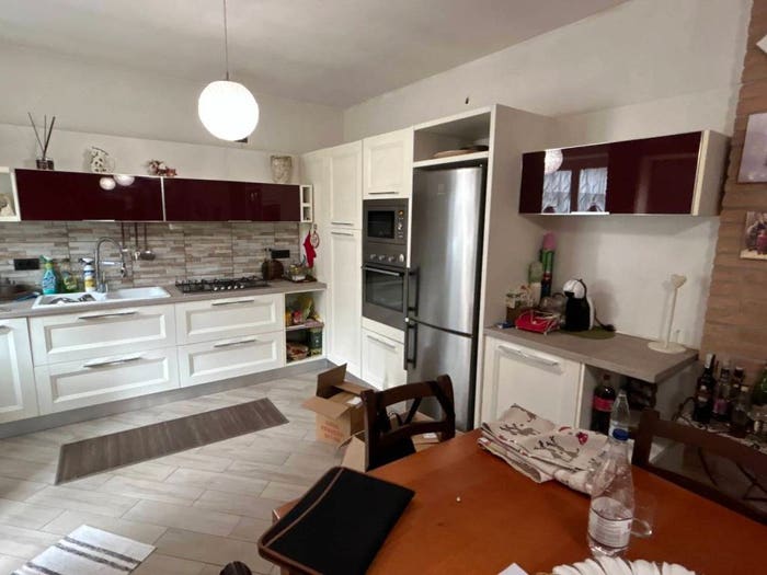 Appartamento quadrilocale in vendita in Binago