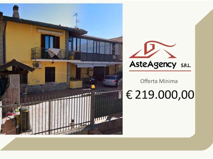 Casa con 6 locali in vendita in Via sant'antonino, Centro, Cavaria con Premezzo