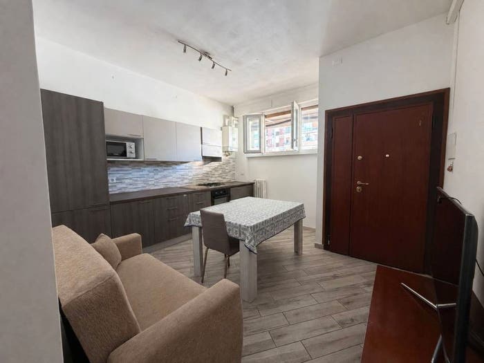 Appartamento trilocale in vendita in Via Francesco Baracca, Novoli, Firenze