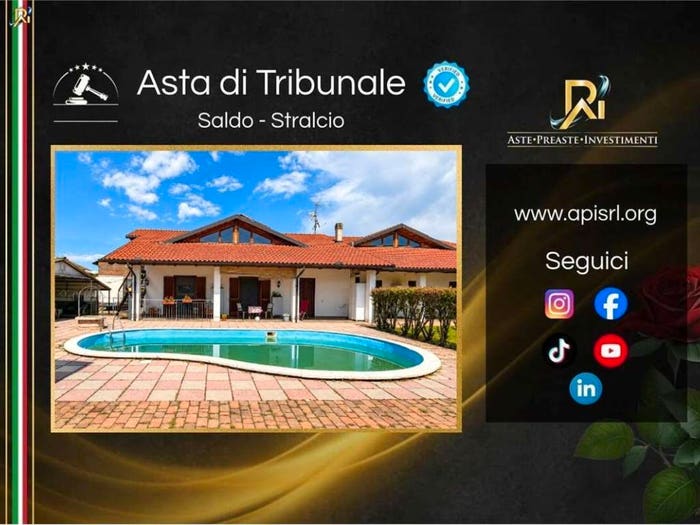 Casa con 6 locali in vendita in Via Fratelli Cairoli, Gaglianico