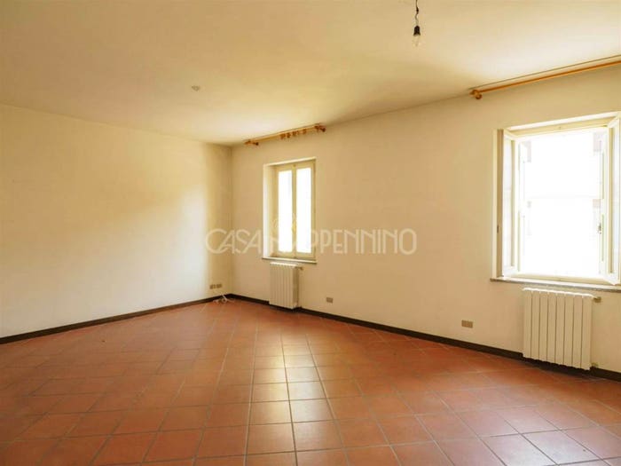 Appartamento con 6 locali in vendita in Centro, Montefiorino