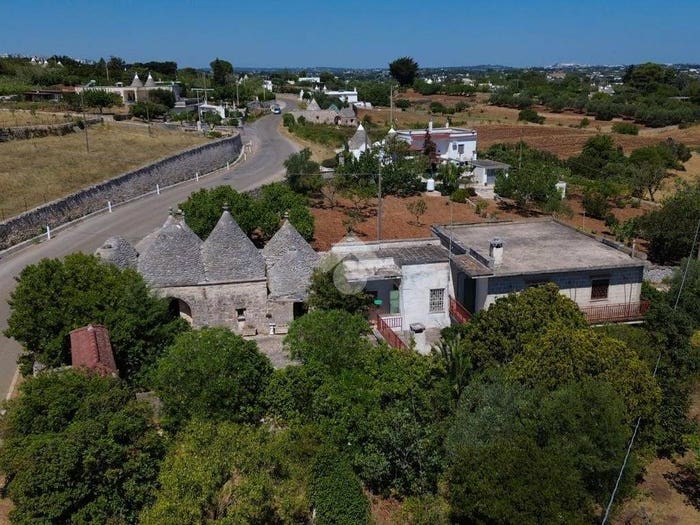 Casa con 6 locali in vendita in Strada Vecchia Ceglie, Martina Franca