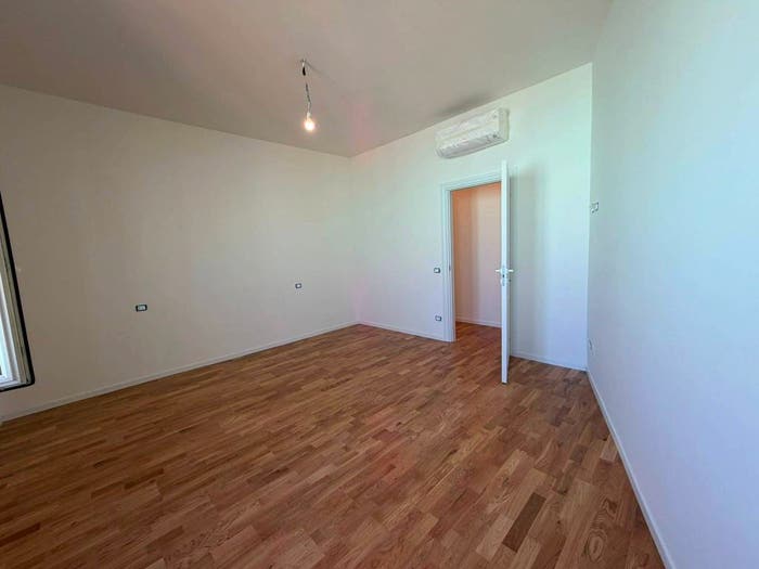 Appartamento trilocale in vendita in Via Forlanini, Novoli, Firenze