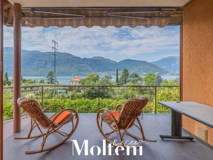 Casa con 6 locali in vendita in via privata di casate, Lierna